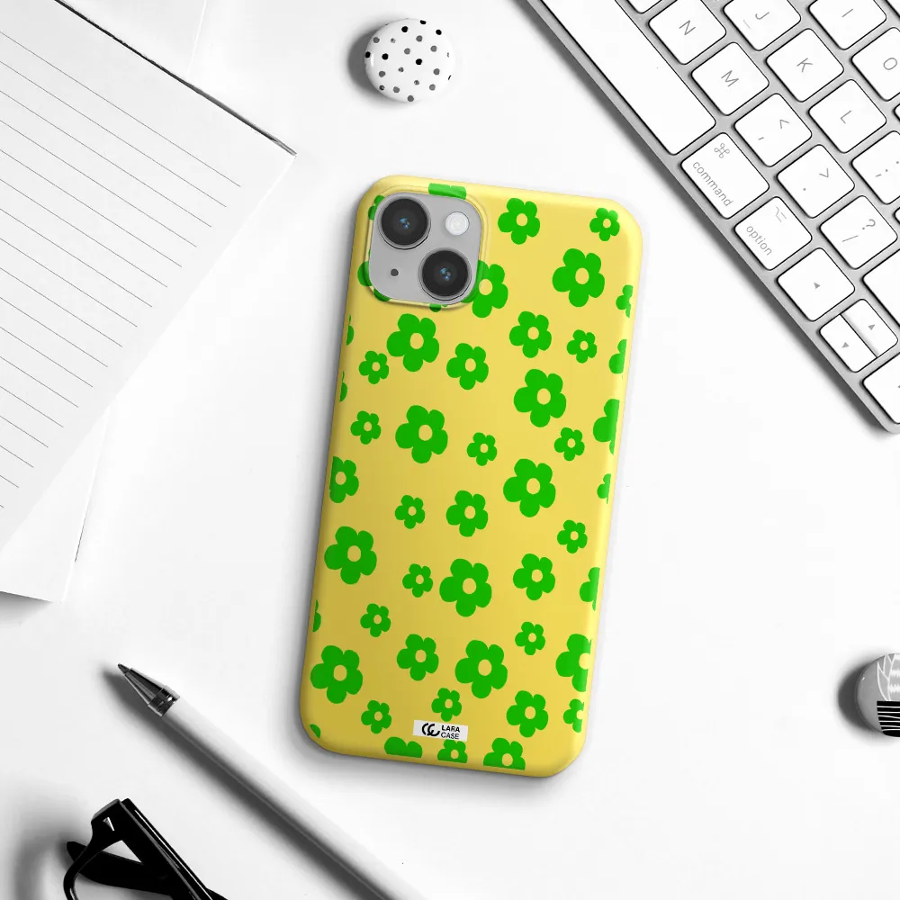 Five Petal Green Flower Apple iPhone 14 Silicone canary yellow Case