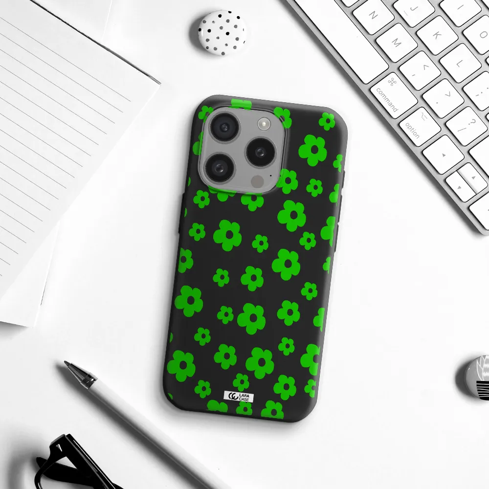 Five Petal Green Flower Apple Iphone 15 Pro Silicone Black Case
