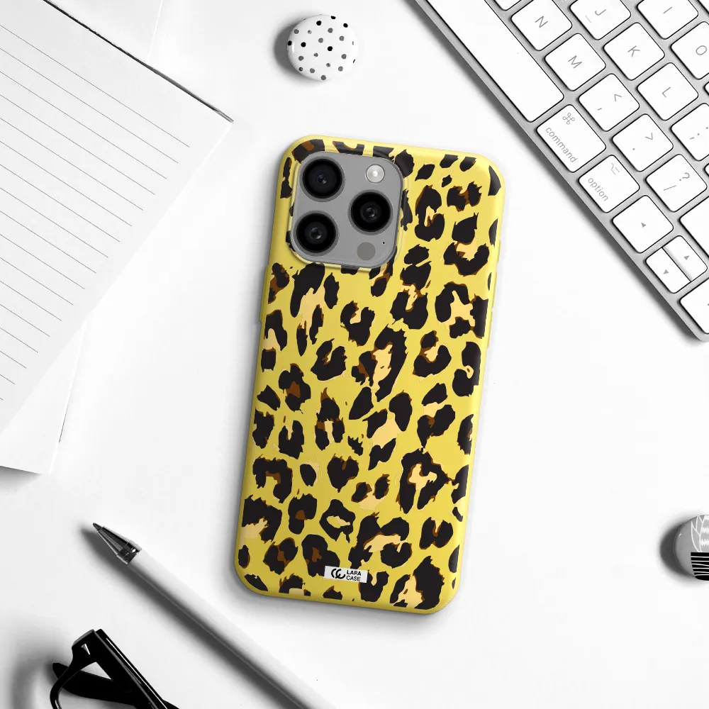 Leopard Print Apple Iphone 15 Pro max Silicone canary yellow Case