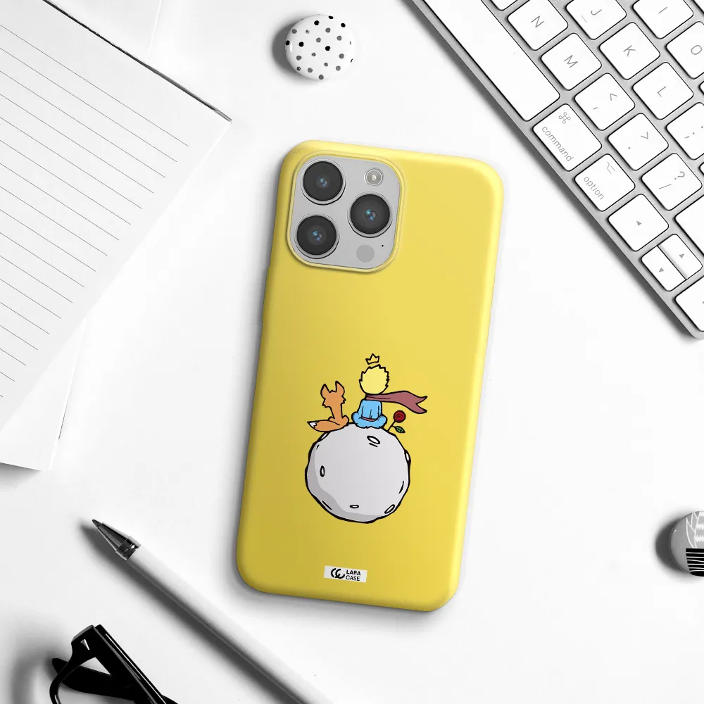 Le Petit Prince Apple iPhone 14 pro Silicone canary yellow Case