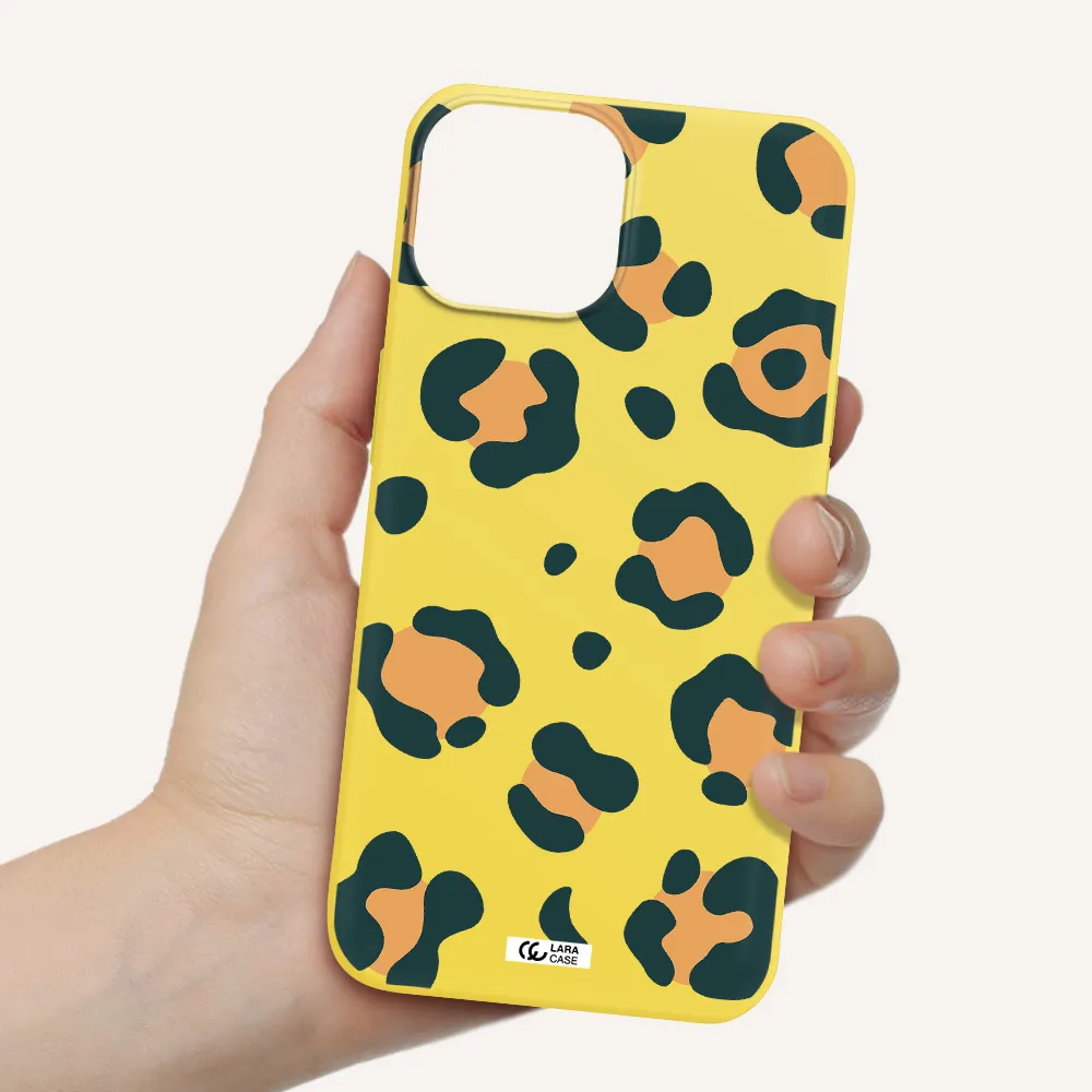 Toon Leopard Apple iPhone 13 Silicone canary yellow Case