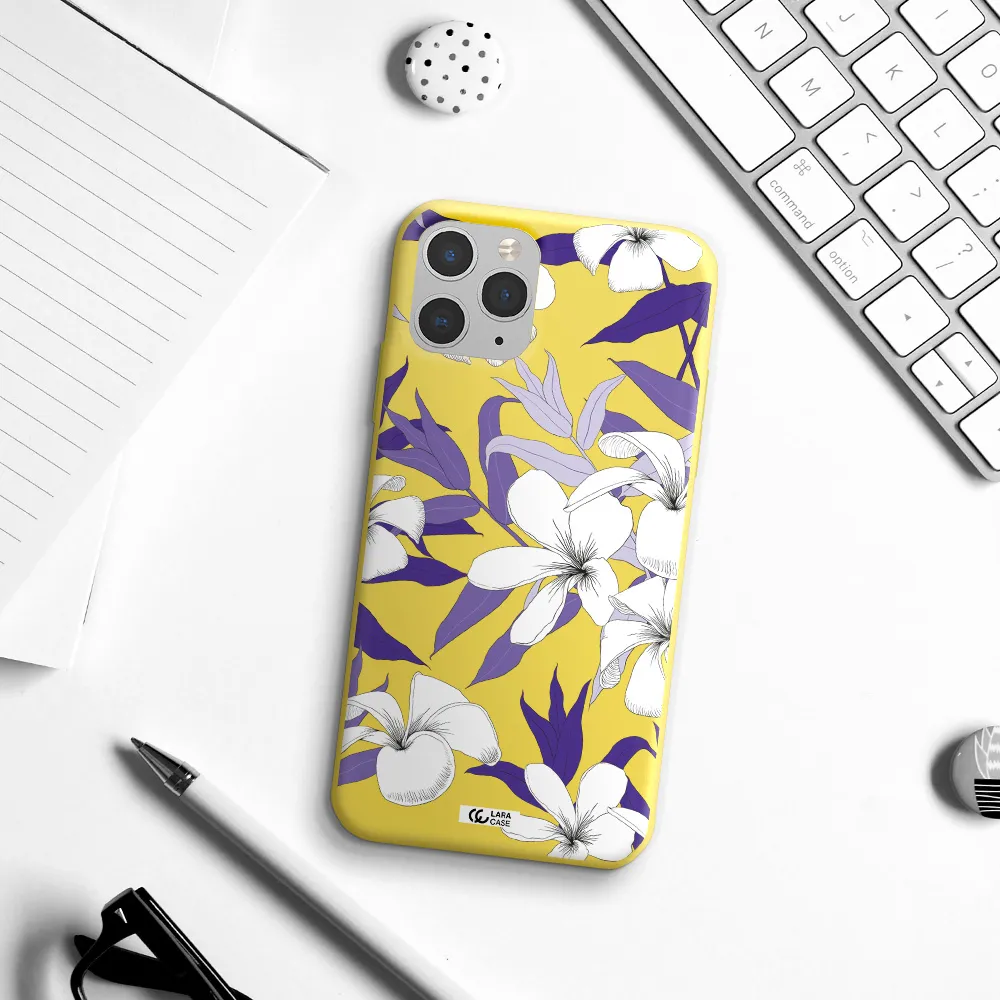 Purple Flower Apple iPhone 11 pro max Silicone canary yellow Case
