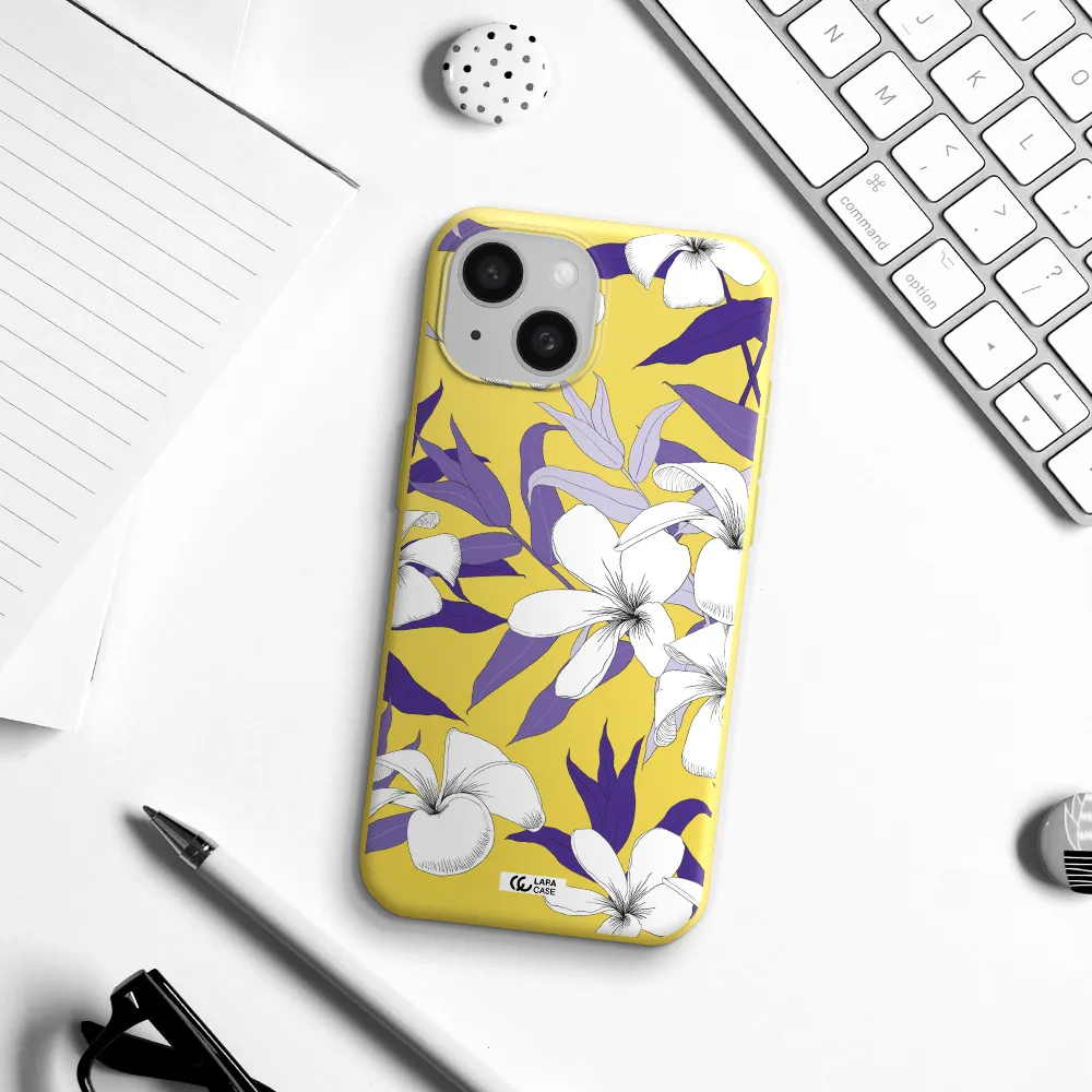 Purple Flower Apple iPhone 15 Silicone canary yellow Case
