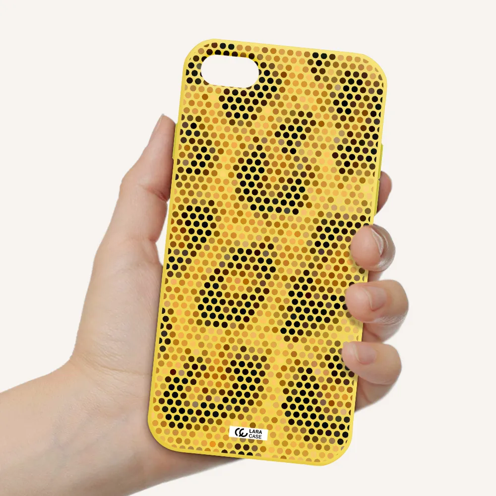 Leopard Dots Apple iPhone 7 Silicone canary yellow Case