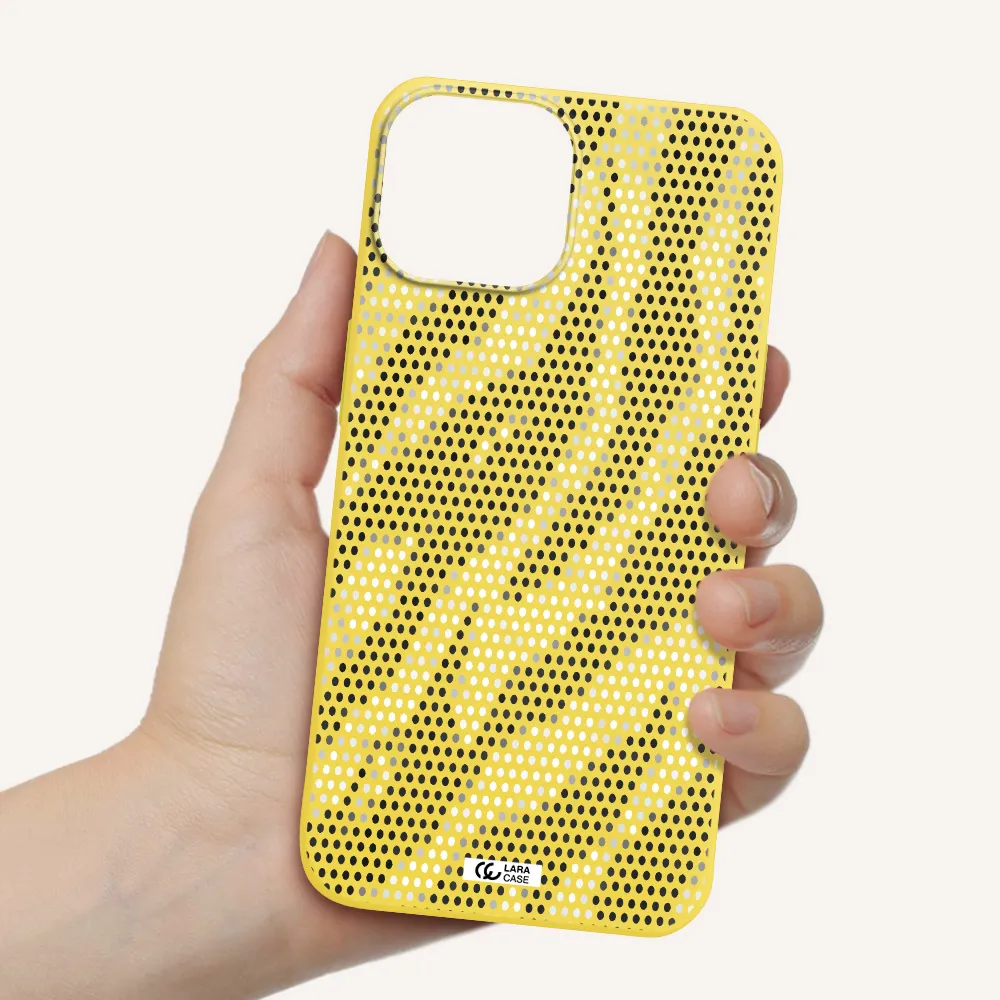 Zebra Dots Apple iPhone 13 Silicone canary yellow Case
