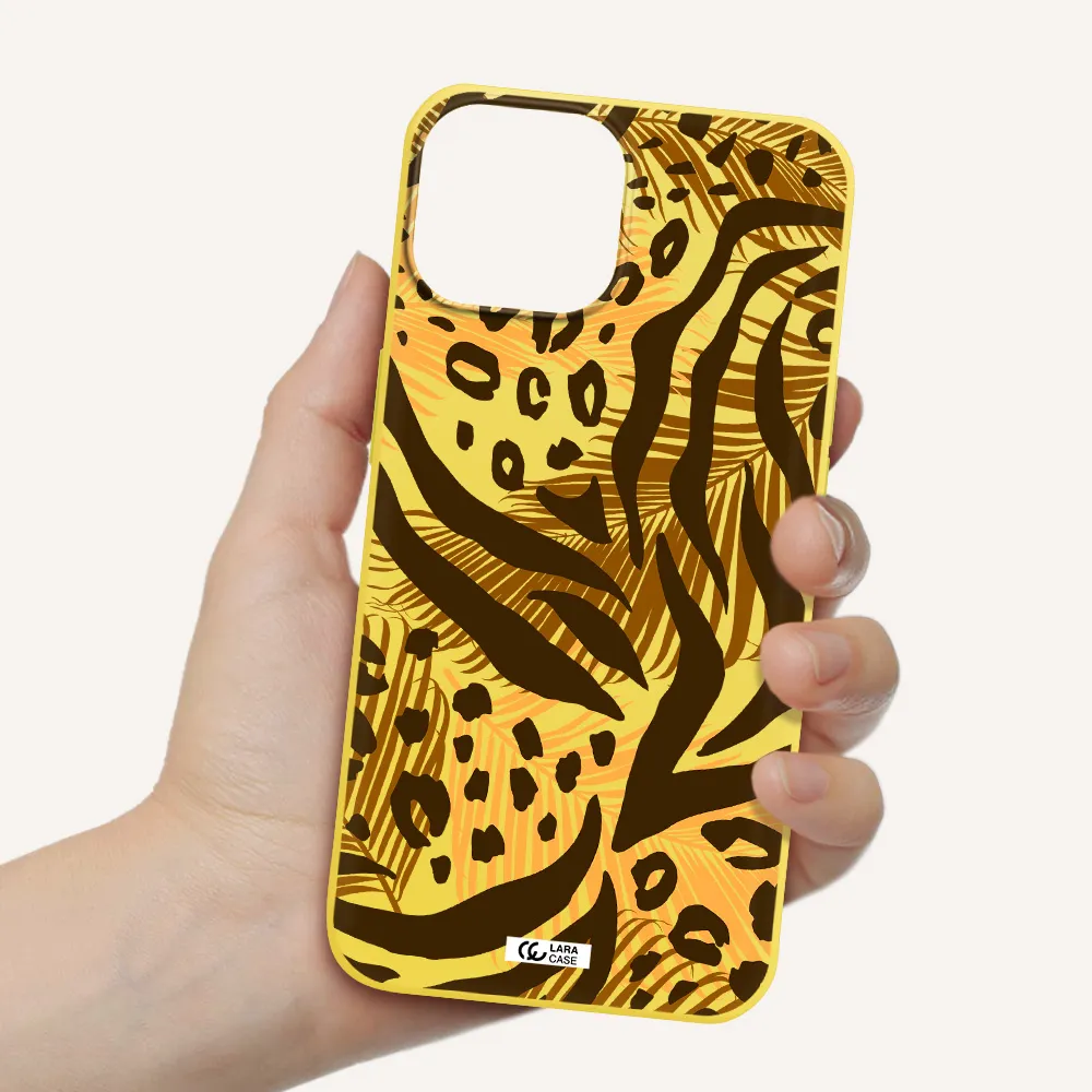 Be Wild Apple iPhone 13 mini Silicone canary yellow Case