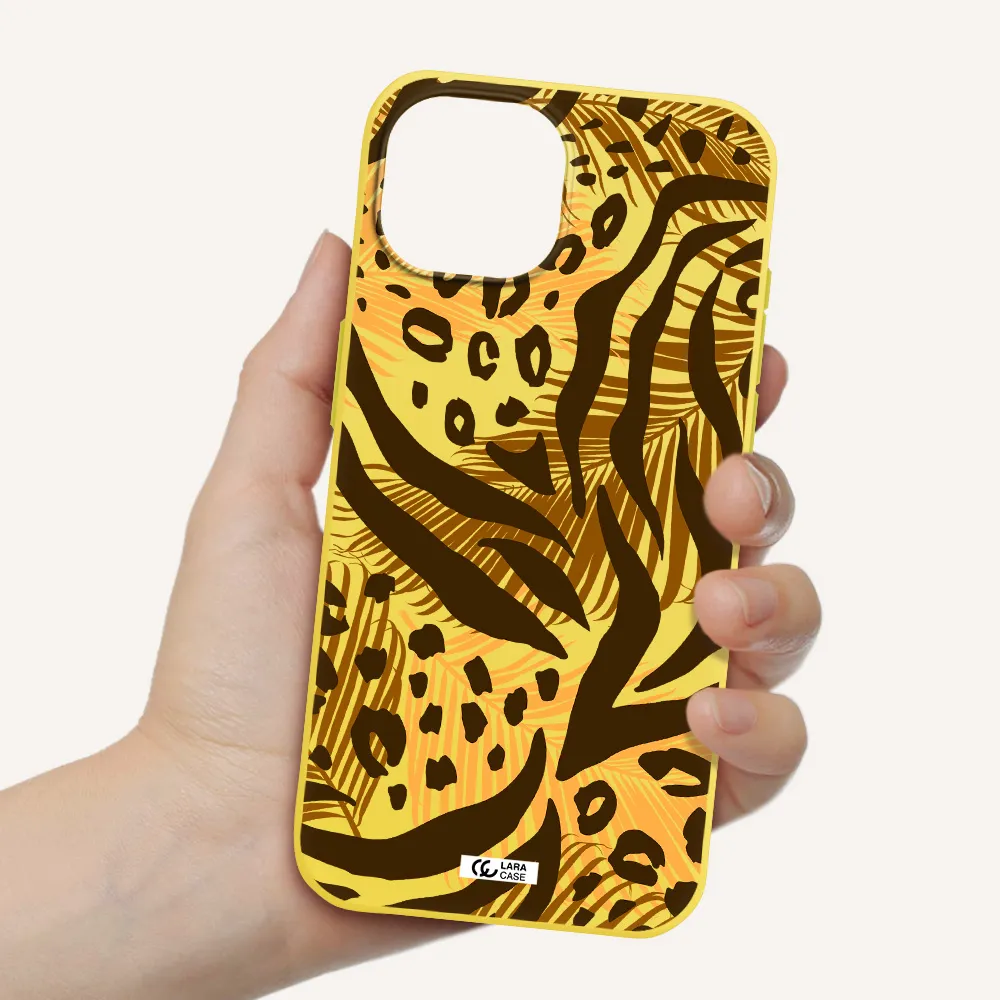 Be Wild Apple iPhone 15 Silicone canary yellow Case
