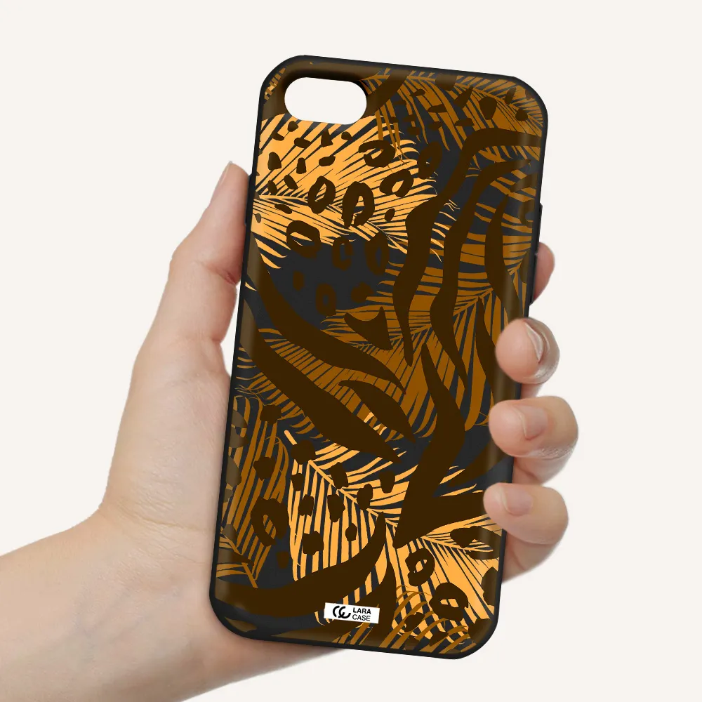 Be Wild Apple iPhone 8 Silicone black Case