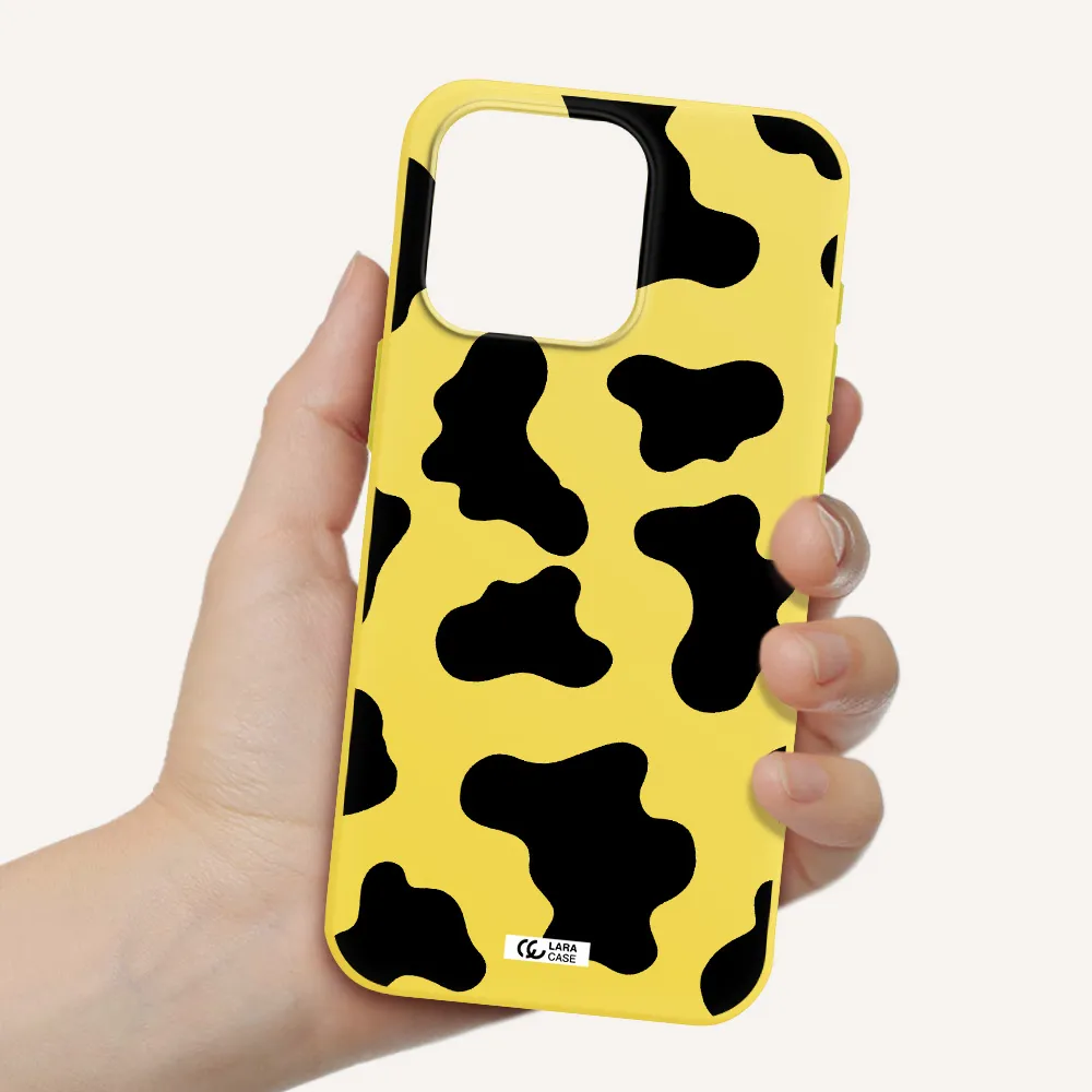 Cow Print Apple Iphone 15 Pro max Silicone canary yellow Case