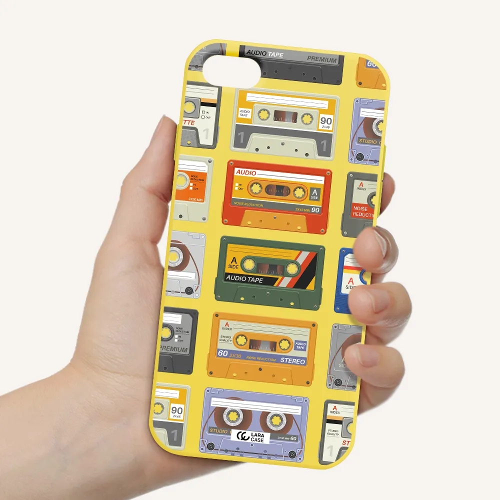 All My Cassettes Apple iPhone 7 Silicone canary yellow Case