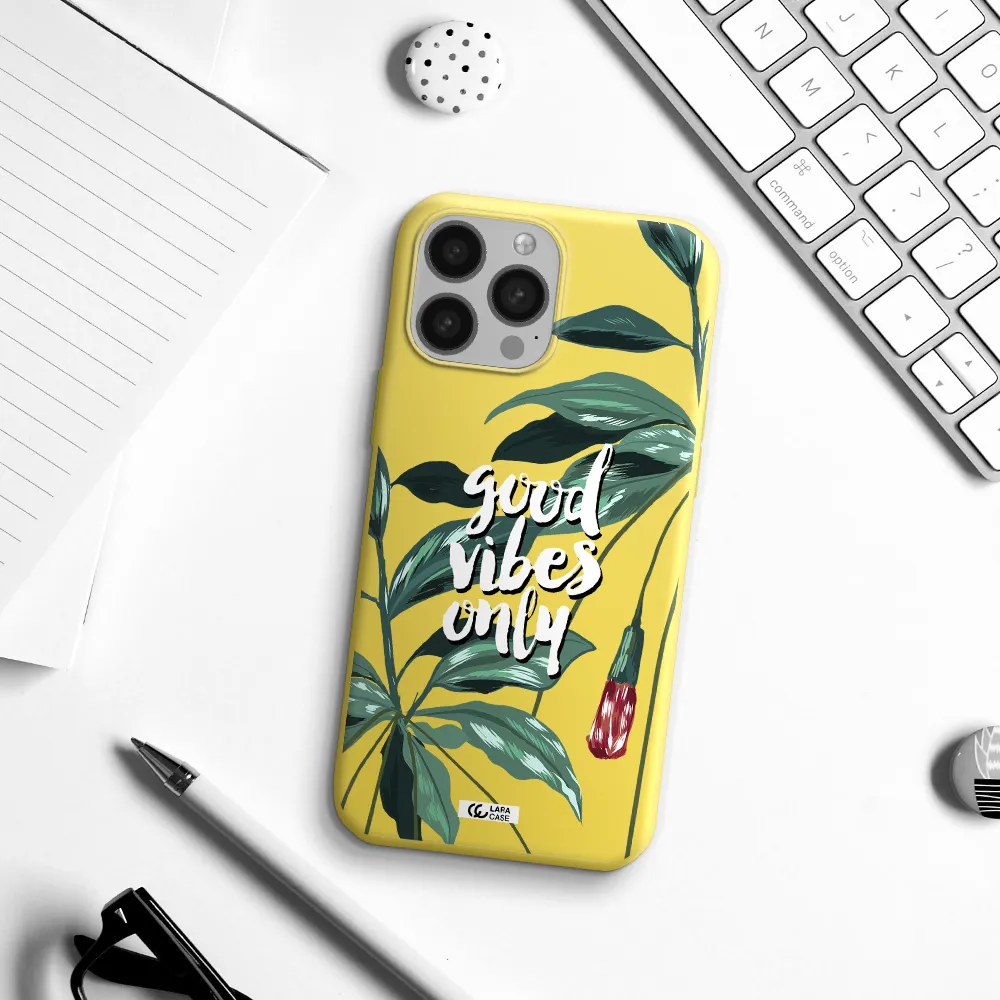 Tropical Vibes Green Apple iPhone 13 Pro Silicone canary yellow Case