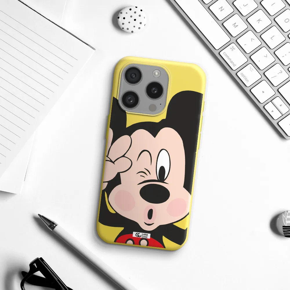 Mickey Mouse Apple Iphone 15 Pro Silicone Canary Yellow Case