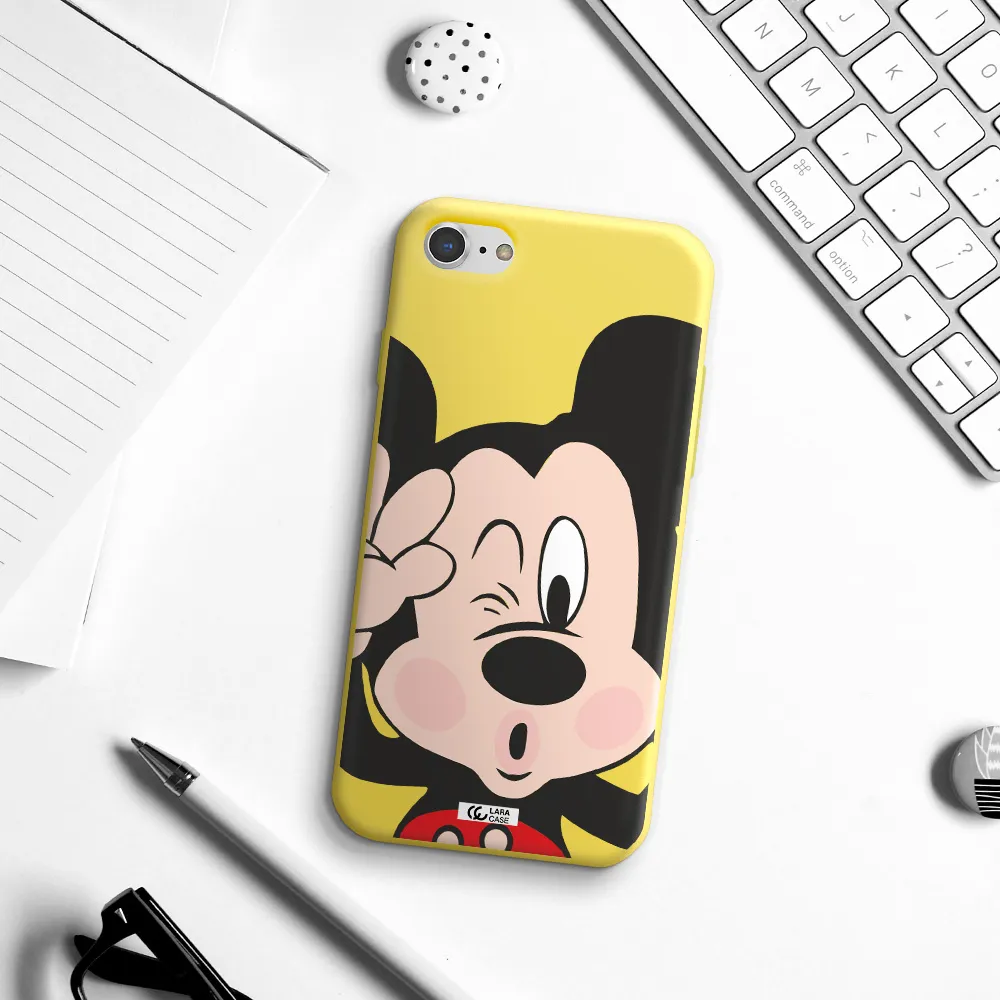 Mickey Mouse Apple iPhone 7 Silicone canary yellow Case