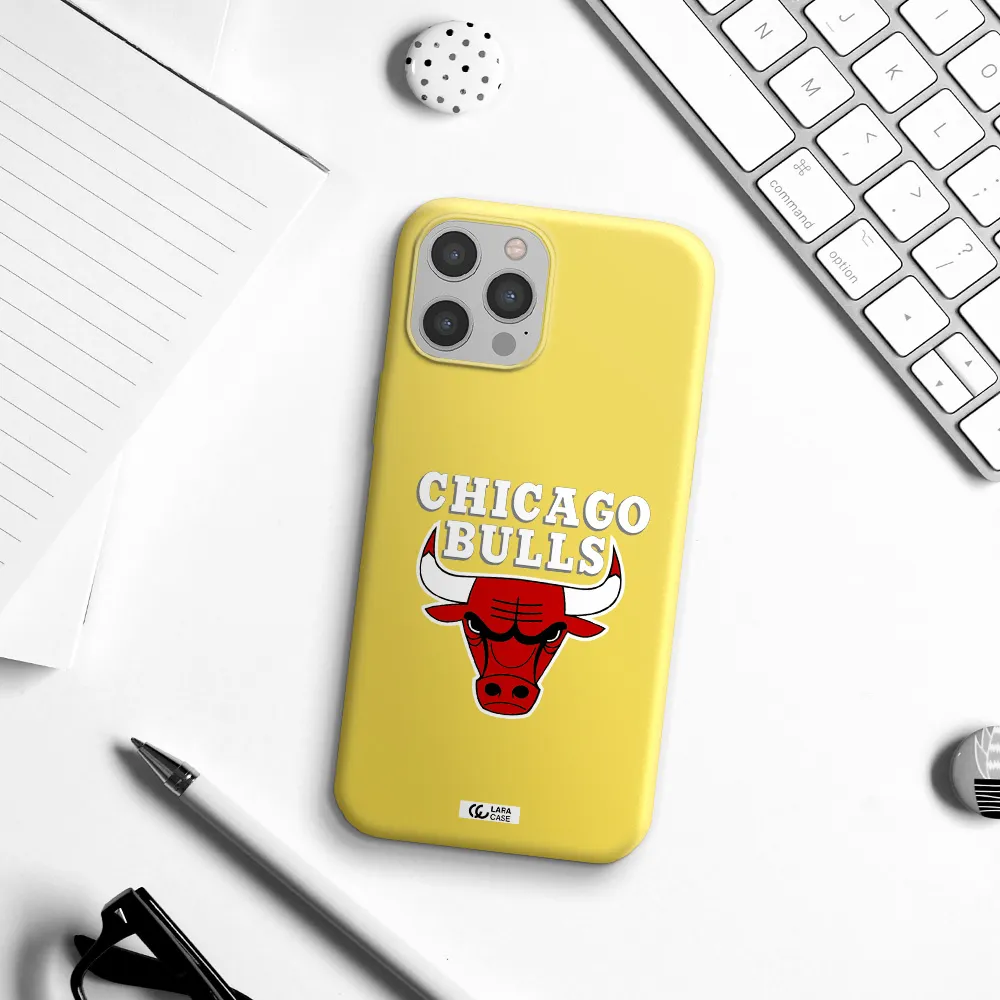 Chicago Bulls Apple iPhone 12 pro Silicone canary yellow Case