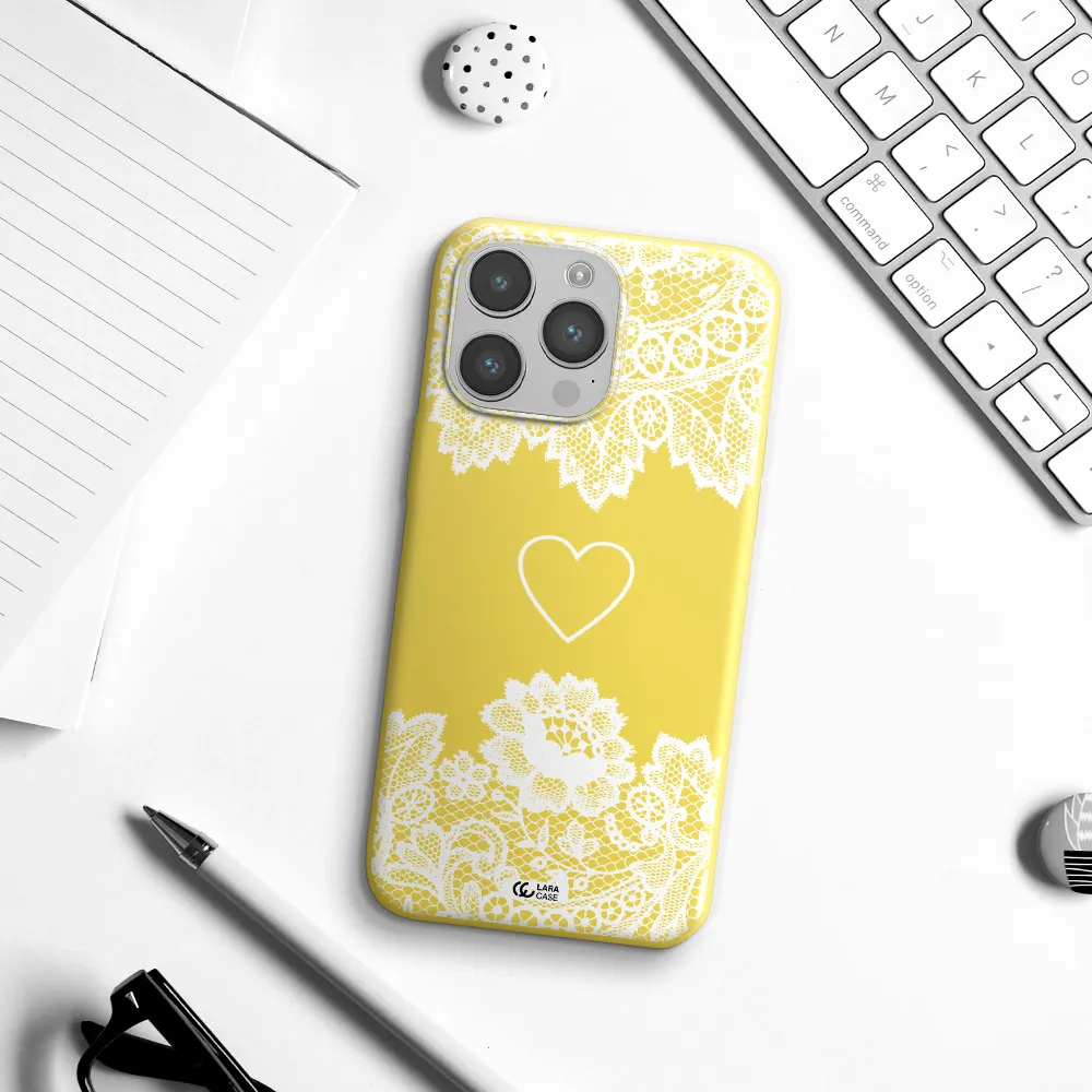 Mandala Heart Apple iPhone 14 pro max Silicone canary yellow Case