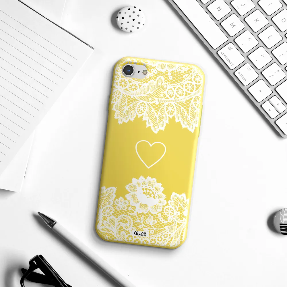 Mandala Heart Apple iPhone 8 Silicone canary yellow Case