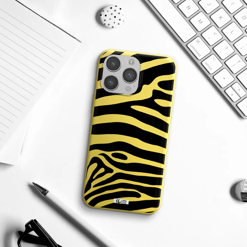 Zebra Apple iPhone 14 pro Silicone canary yellow Case