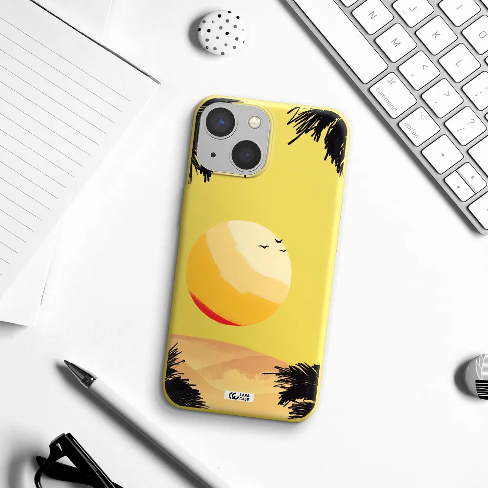 Sunset On The Beach Apple iPhone 13 Silicone canary yellow Case