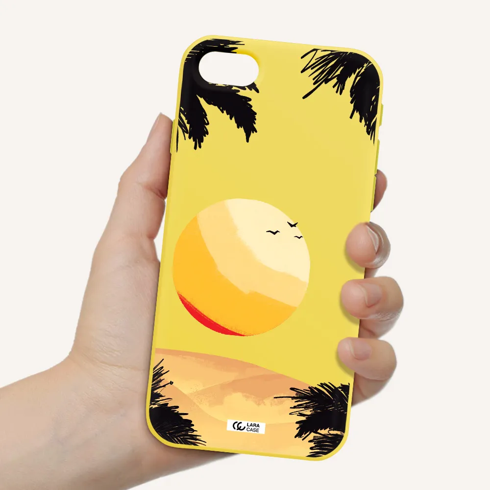 Sunset On The Beach Apple iPhone se 2020 Silicone canary yellow Case