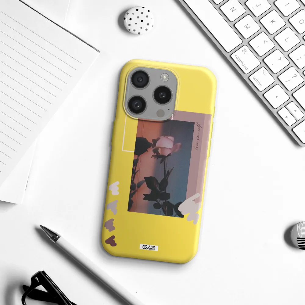 Pink Rose Apple Iphone 15 Pro Silicone Canary Yellow Case