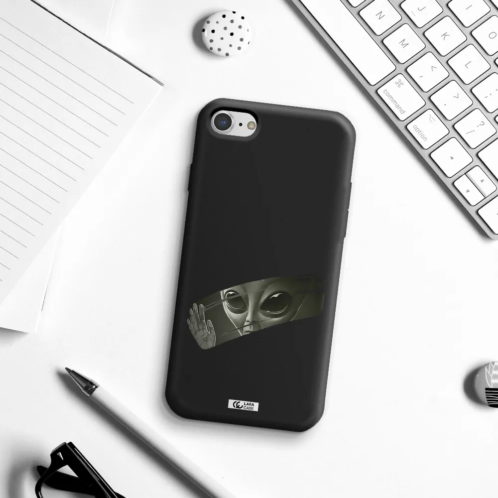 Alien Apple iPhone 8 Silicone black Case