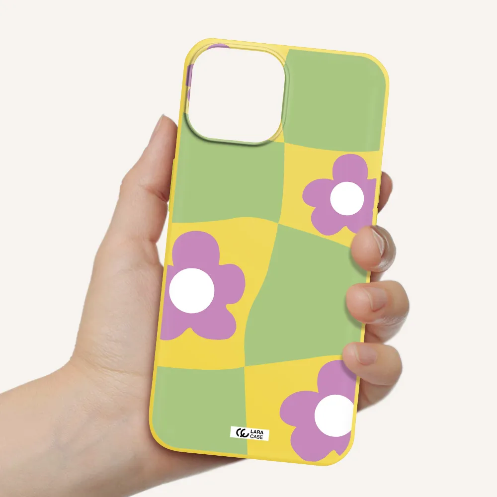 Five Petal Purple Flower Apple iPhone 13 Silicone canary yellow Case