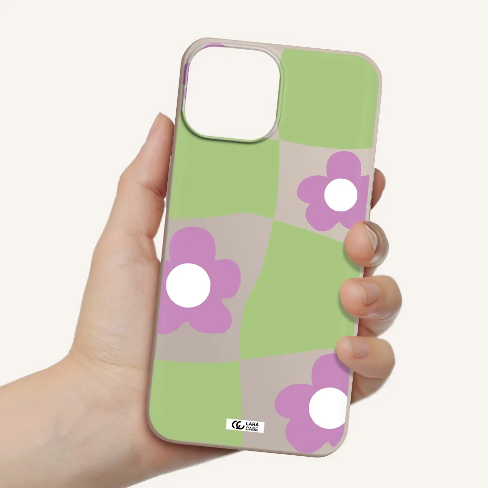 Five Petal Purple Flower Apple iPhone 13 Silicone Stone Case