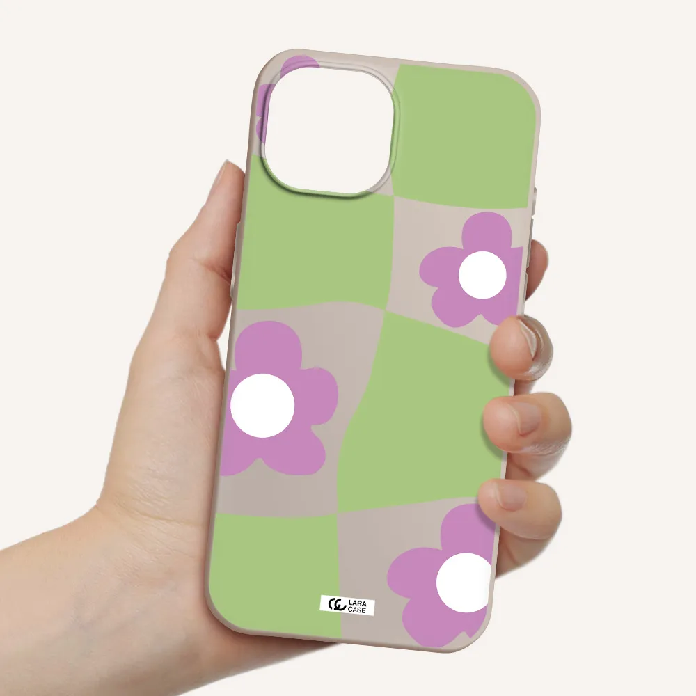 Five Petal Purple Flower Apple iPhone 15 Silicone Stone Case