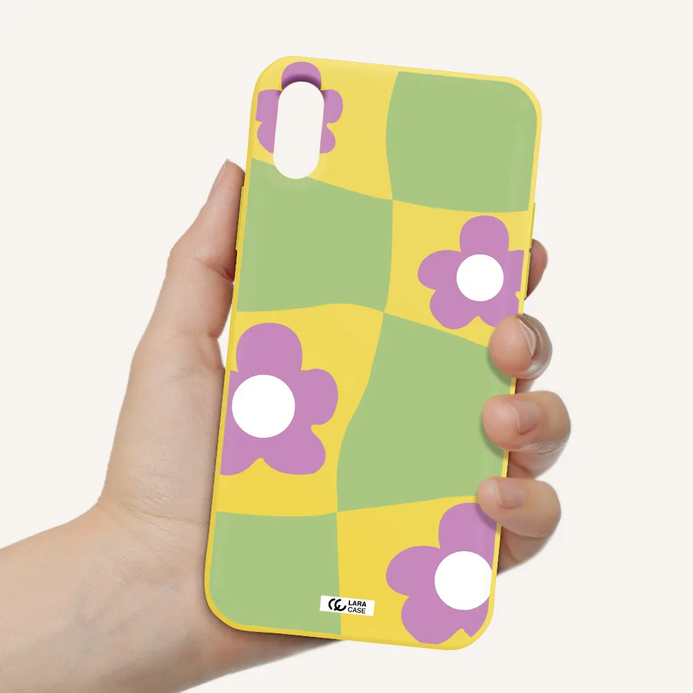 Five Petal Purple Flower Apple iPhone XS Silicone canary yellow Case