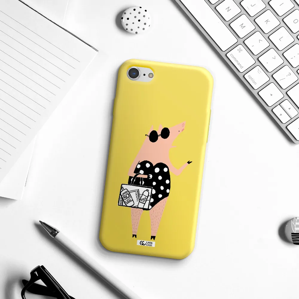 Lady Pig Apple iPhone 7 Silicone canary yellow Case