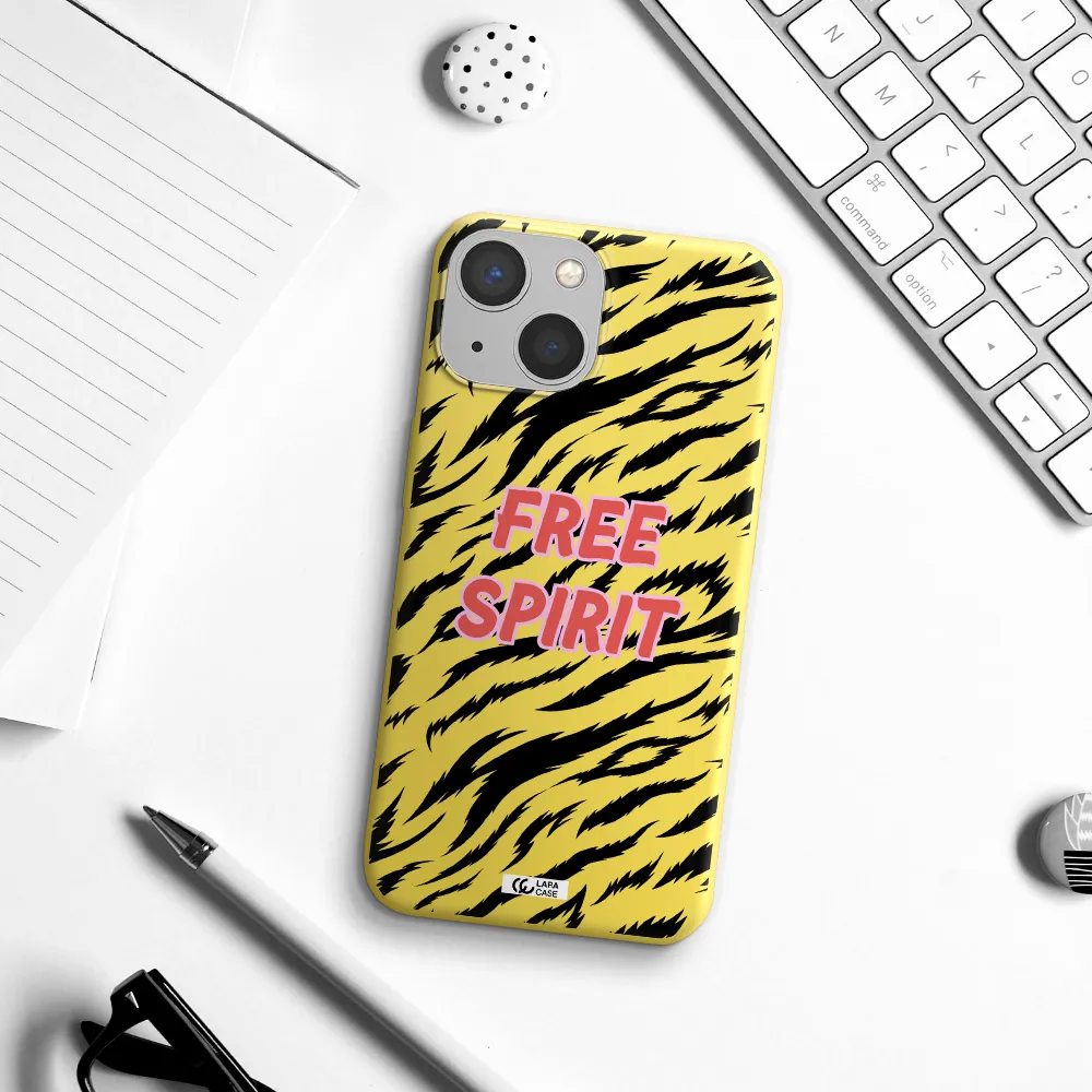 Free Spirit Apple iPhone 13 Silicone canary yellow Case