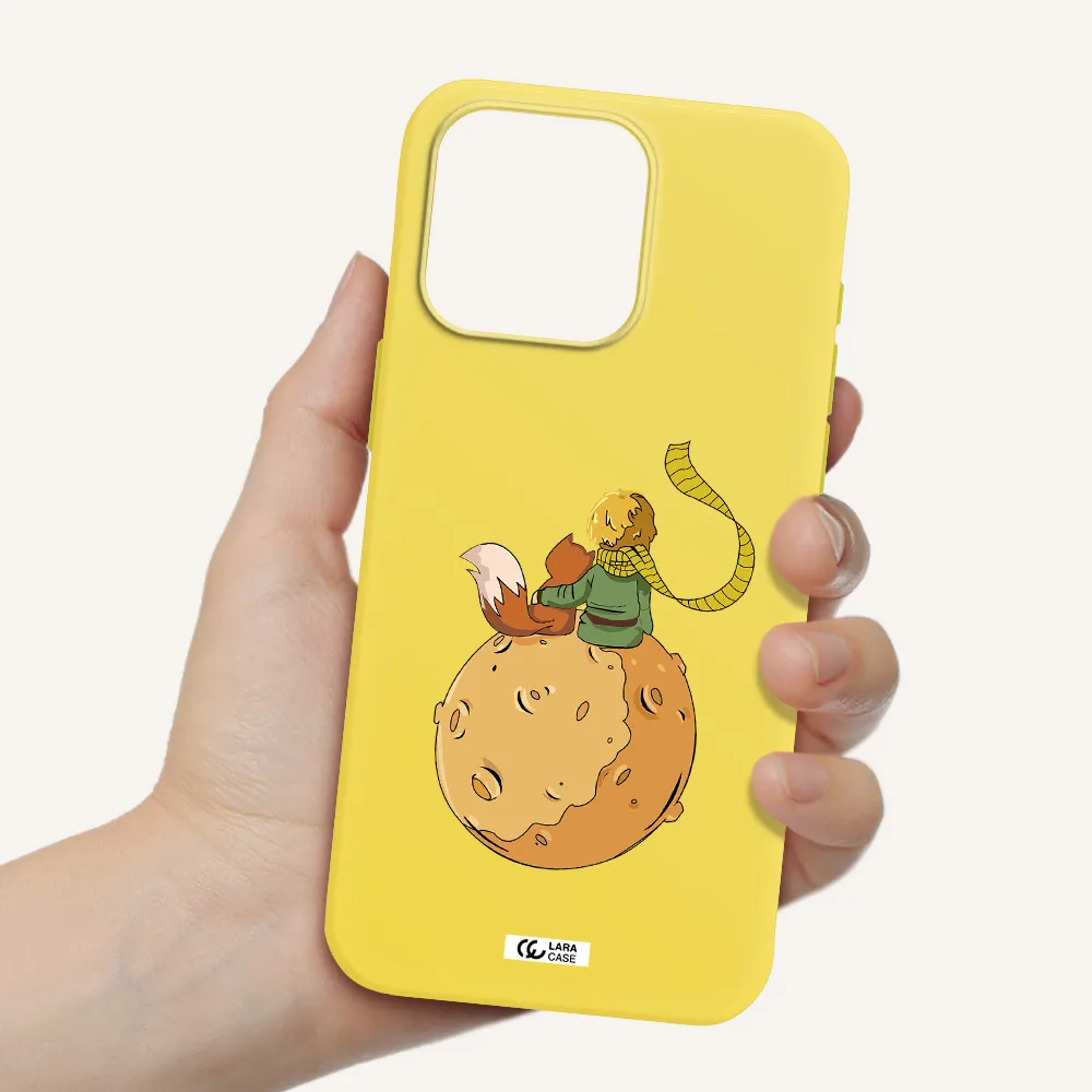 a cartoon of a fox and a fox sitting on a planet Apple Iphone 15 Pro max Silicone canary yellow Case