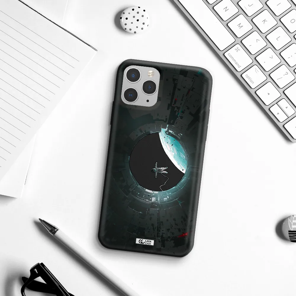 a astronaut in a space station Apple iPhone 11 pro max Silicone black Case