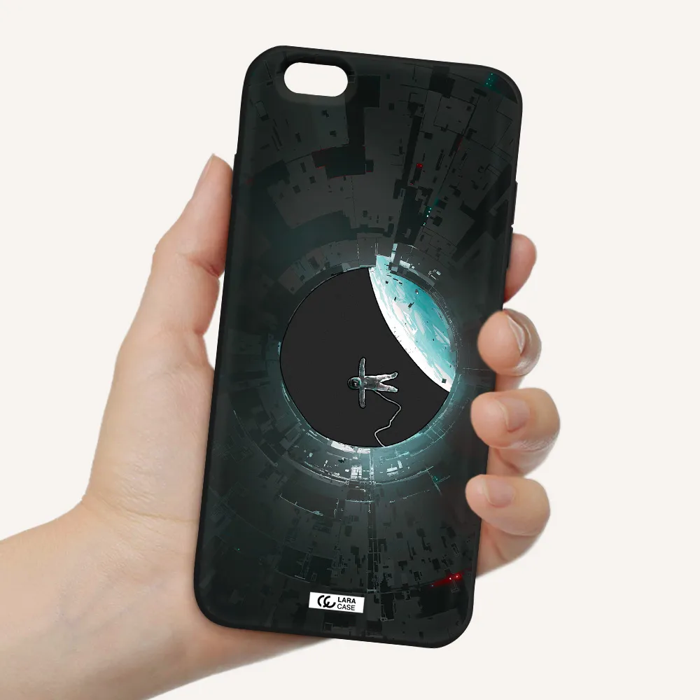 a astronaut in a space station Apple iPhone 6 plus Silicone black Case