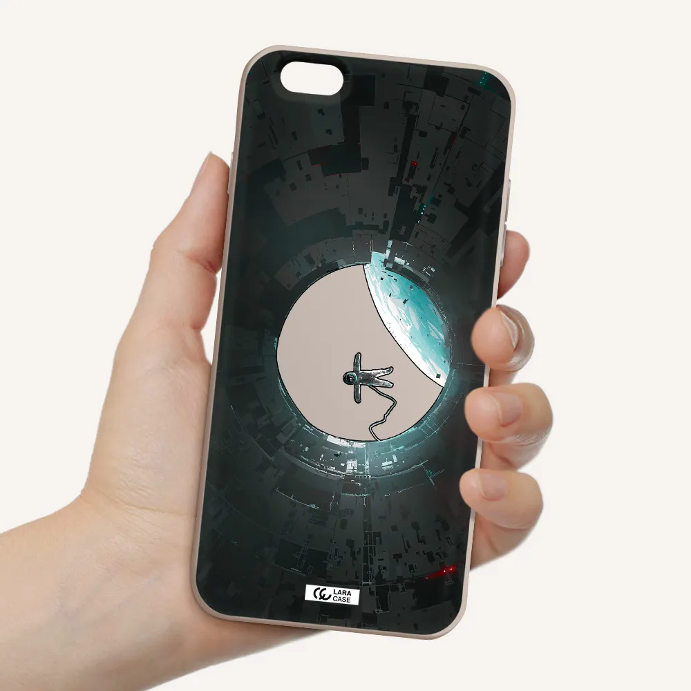 a astronaut in a space station Apple iPhone 6 plus Silicone Stone Case