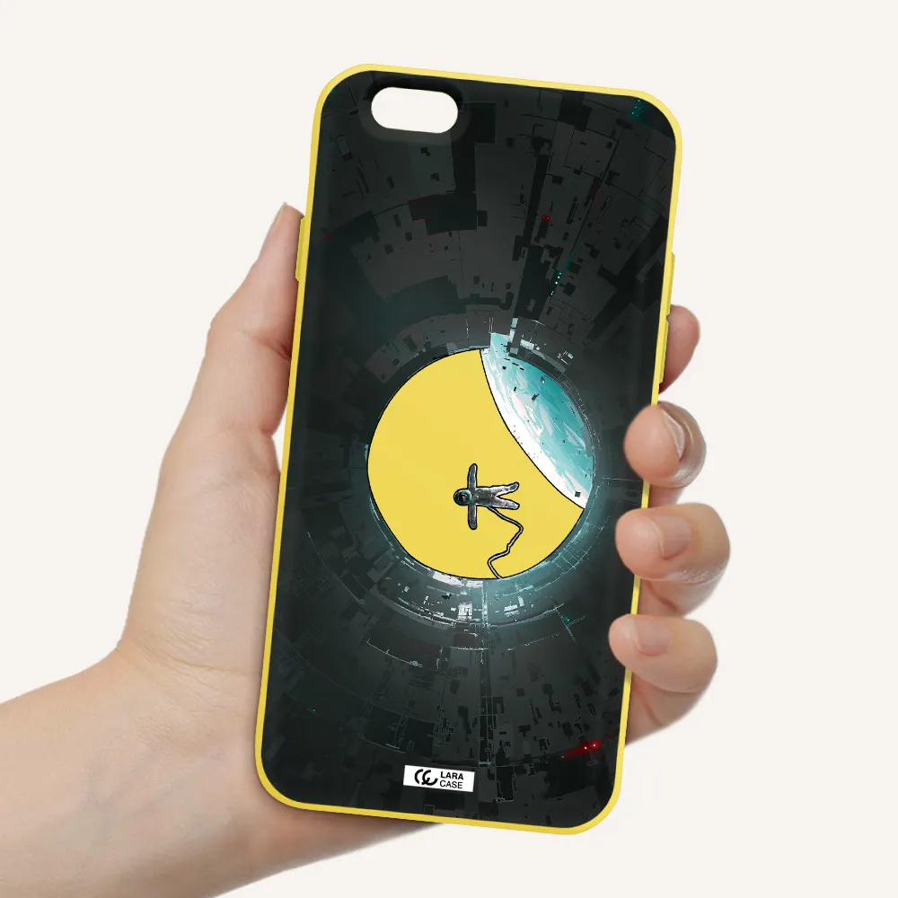 a astronaut in a space station Apple iPhone 6 Silicone canary yellow Case