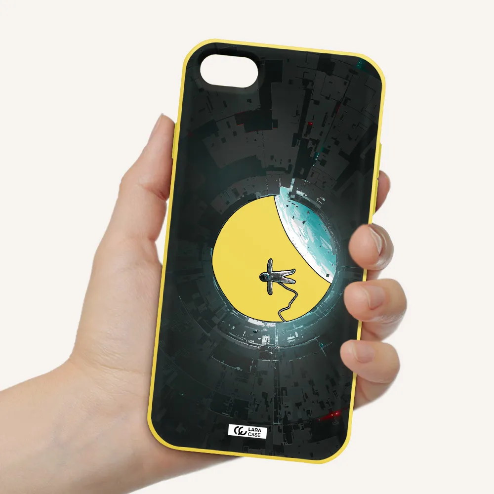 a astronaut in a space station Apple iPhone 8 Silicone canary yellow Case