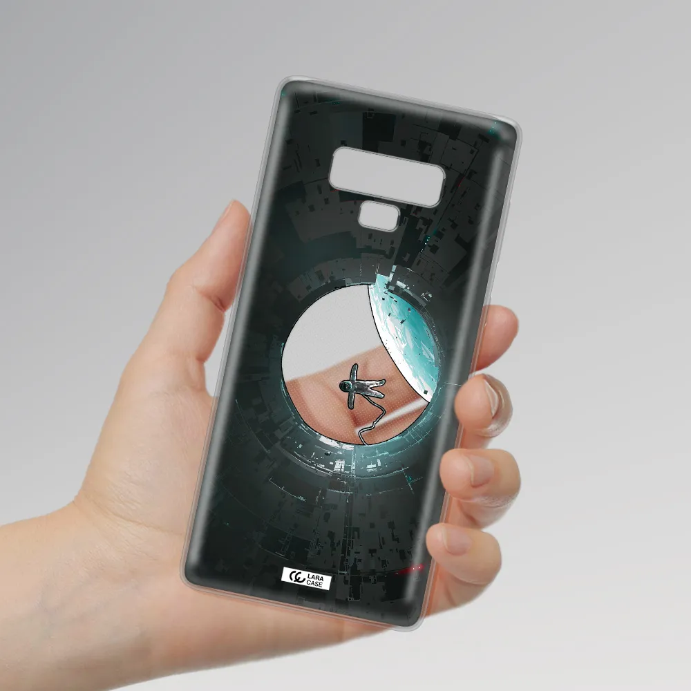 a astronaut in a space station Samsung Note 9 Clear TPU Case