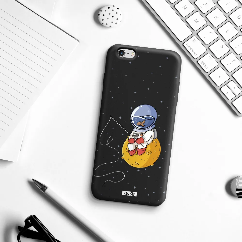 a cartoon of an astronaut sitting on a moon Apple iPhone 6 plus Silicone black Case