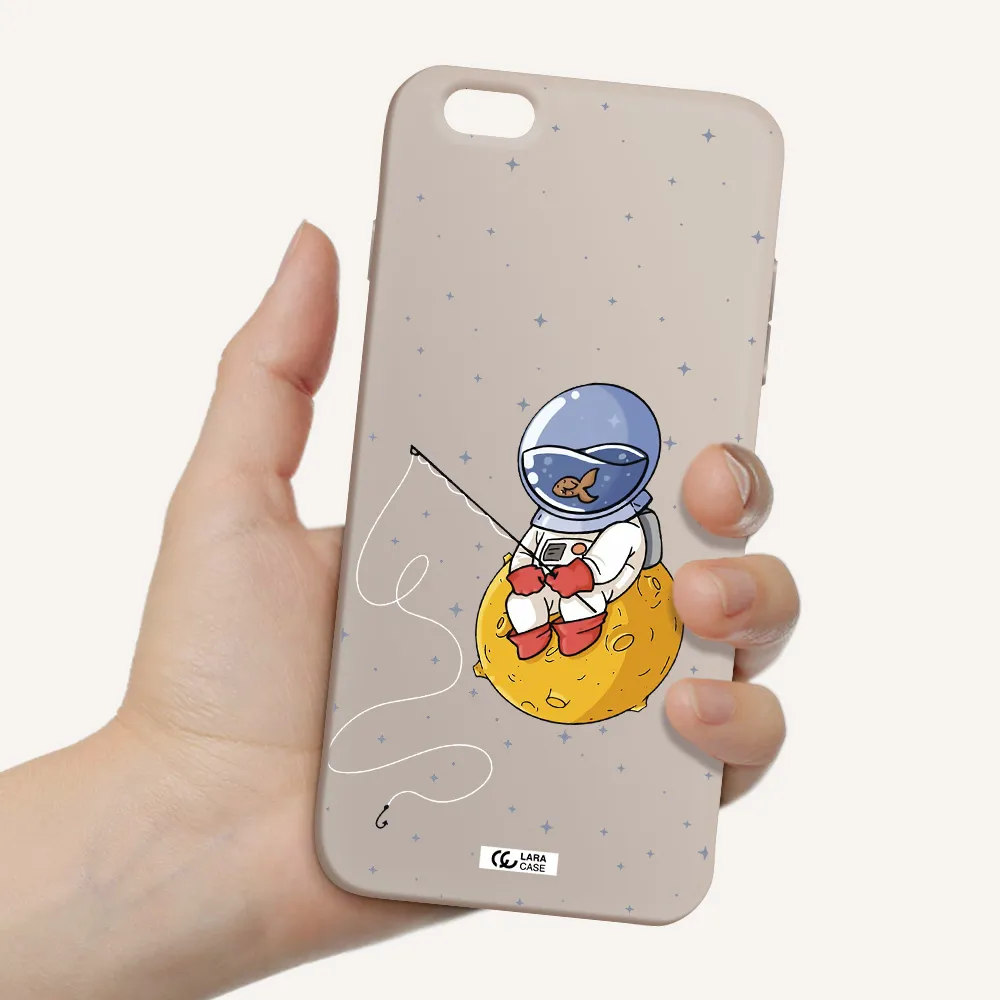 a cartoon of an astronaut sitting on a moon Apple iPhone 6S Silicone Stone Case