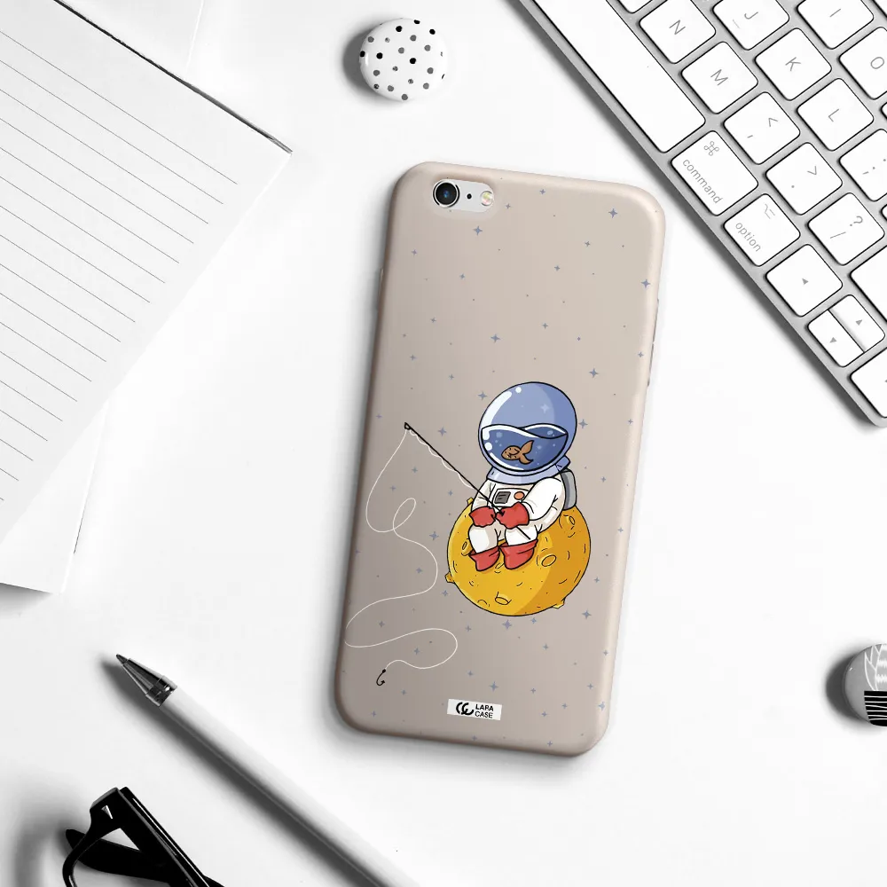 a cartoon of an astronaut sitting on a moon Apple iPhone 6S Silicone Stone Case