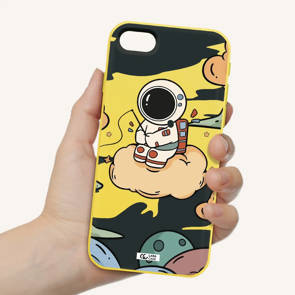 a cartoon astronaut sitting on a cloud Apple iPhone se 2020 Silicone canary yellow Case