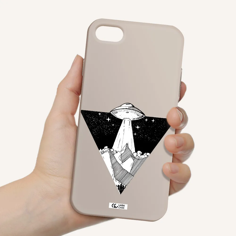 a triangle with a ufo in the sky Apple iPhone 7 Silicone Stone Case