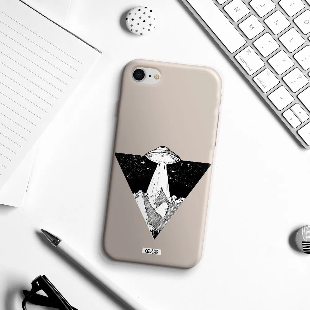 a triangle with a ufo in the sky Apple iPhone se 2020 Silicone Stone Case