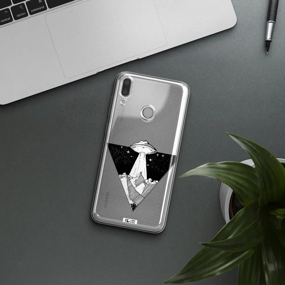 a triangle with a ufo in the sky Huawei Y7 2019 Clear TPU Case