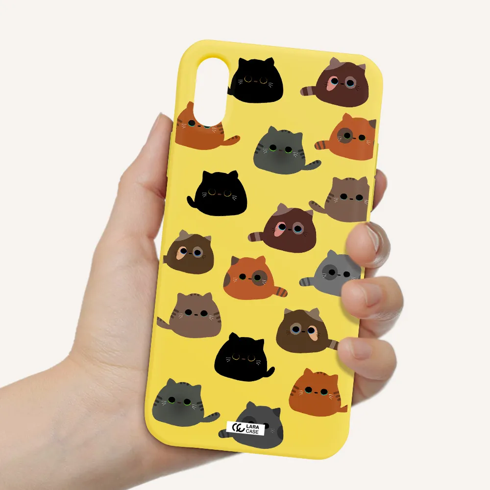 a group of cats with different colors Apple iPhone XS Silicone canary yellow Case