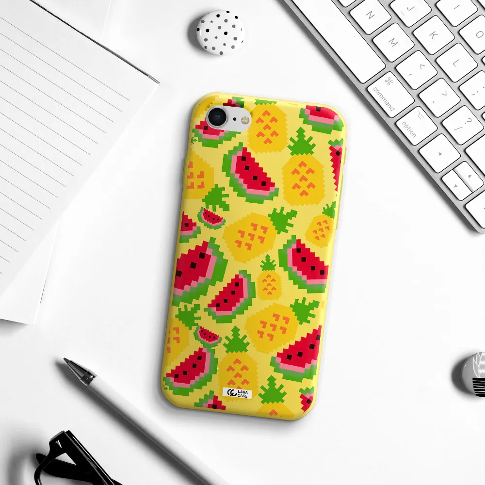 a pattern of watermelon and pineapples Apple iPhone se 2020 Silicone canary yellow Case