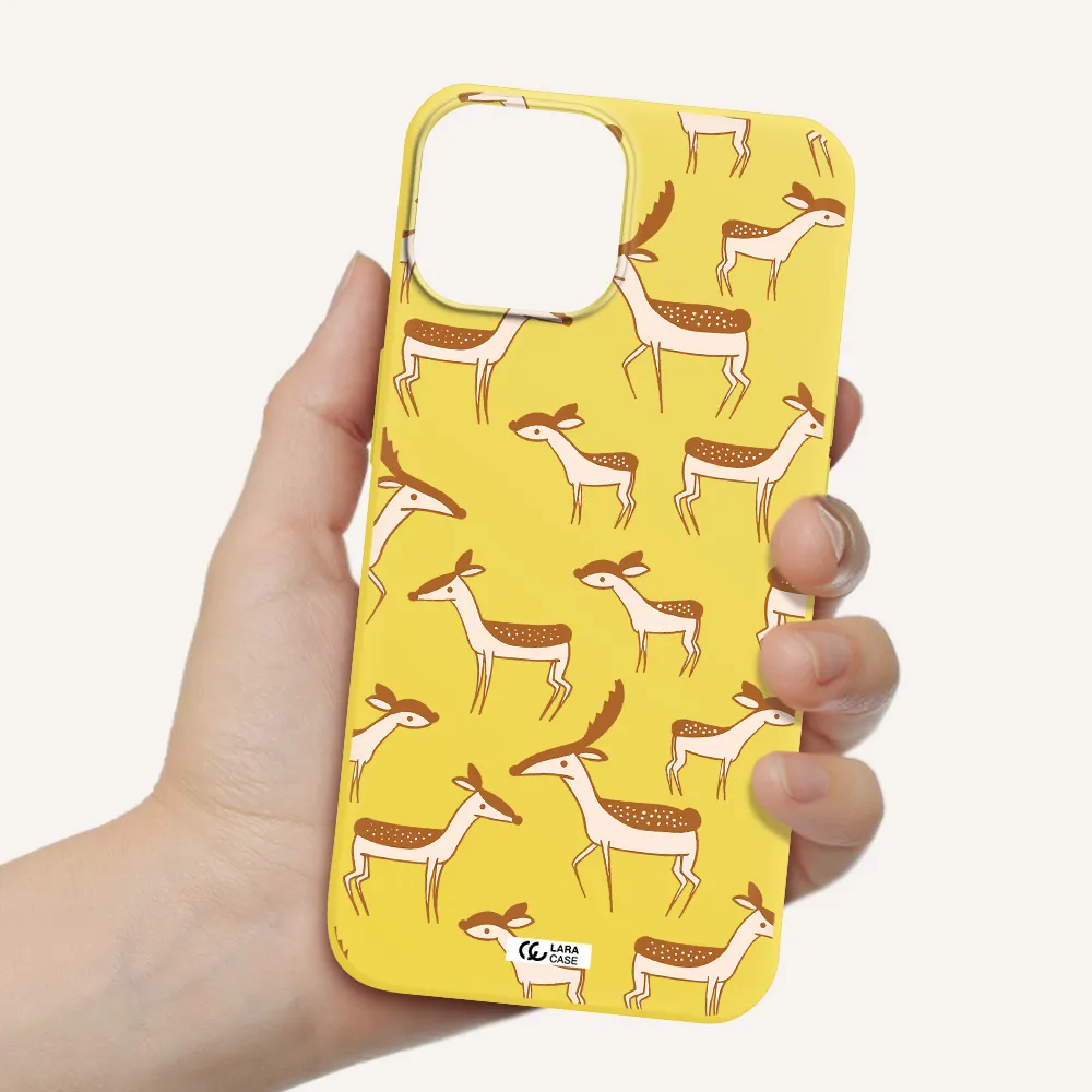 a pattern of deer and fawns Apple iPhone 13 Silicone canary yellow Case