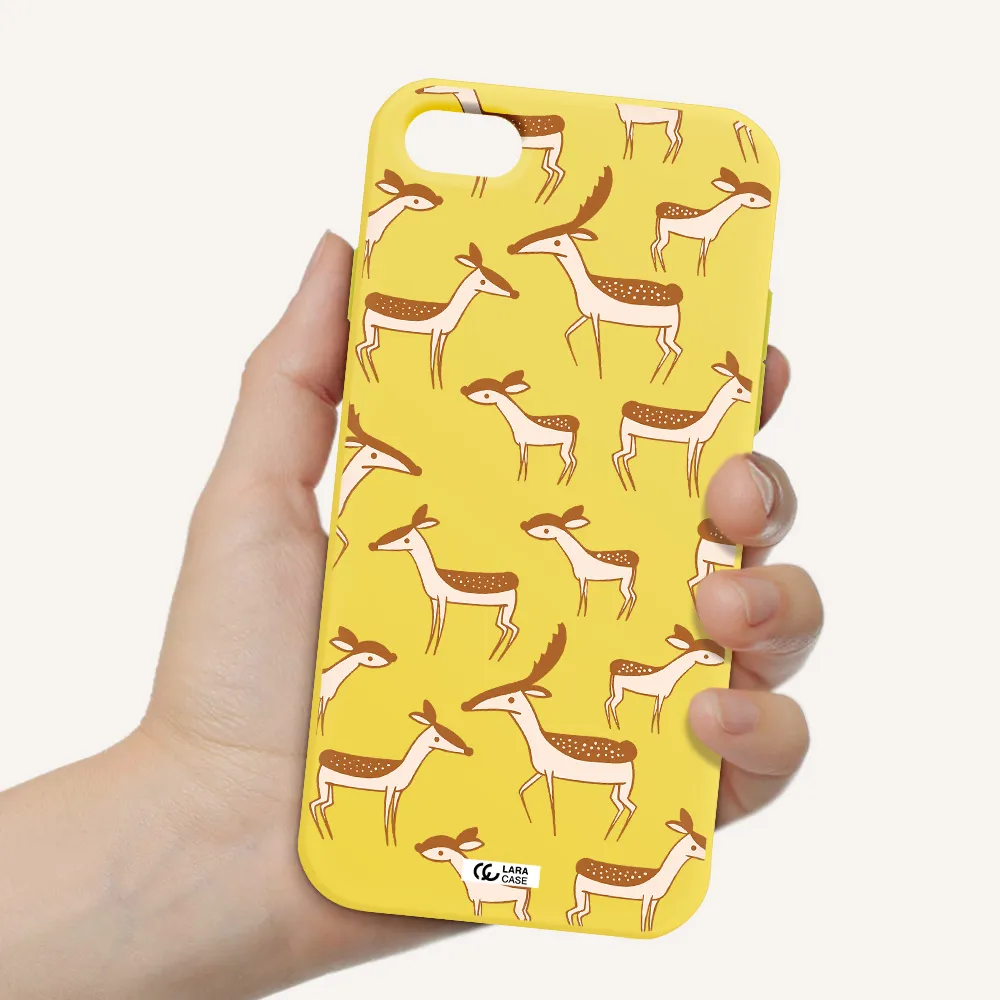 a pattern of deer and fawns Apple iPhone 7 Silicone canary yellow Case