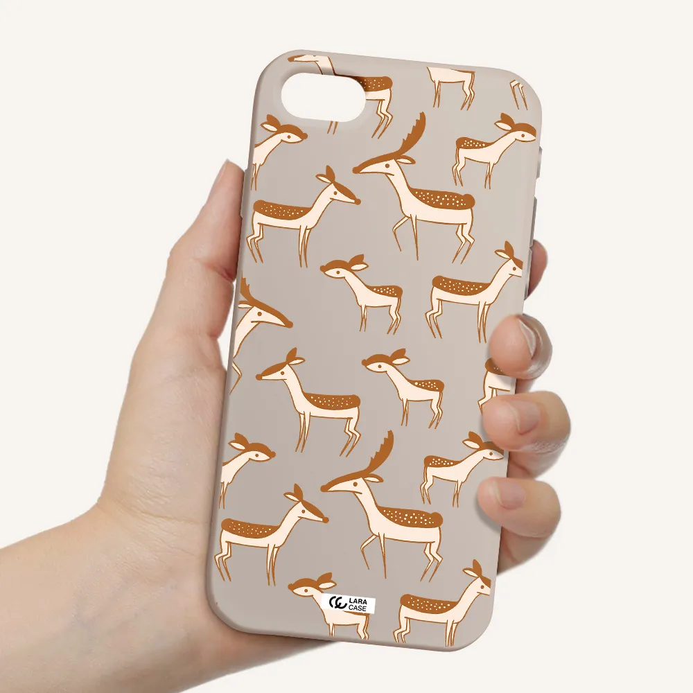a pattern of deer and fawns Apple iPhone se 2020 Silicone Stone Case